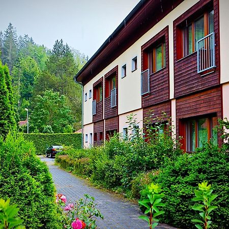 Geyserpark Village KLV Exterior foto