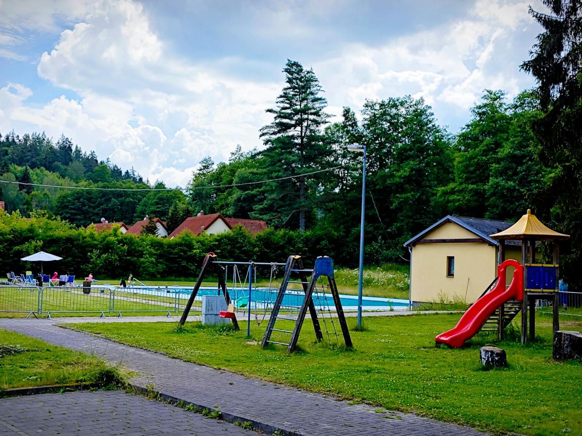 Geyserpark Village KLV Exterior foto